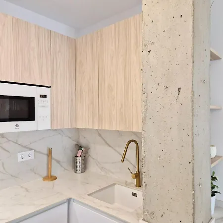 Bhost - Patos Apartament Kordoba